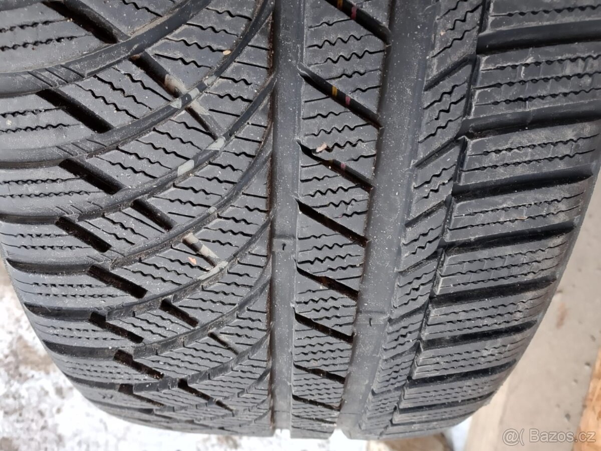 205/60/16 245/35/19 235/45/20 285/40/21 315/30/22 kusovka - 5