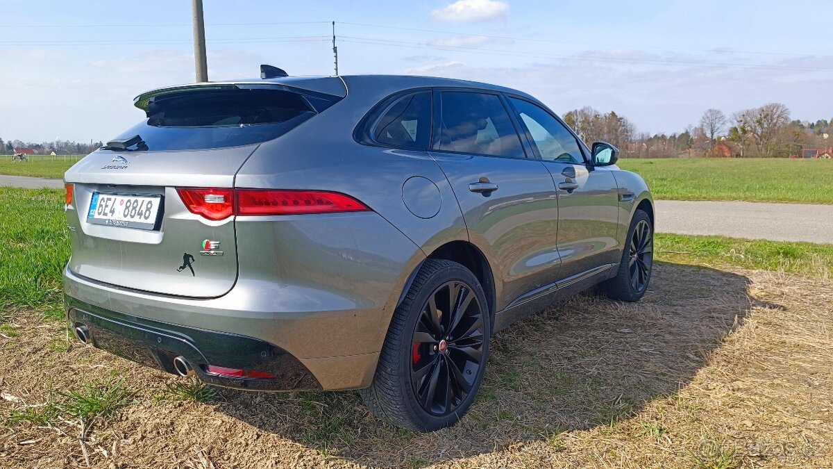 Jaguar F-Pace S 30d, původ ČR, 300ps, odpočet DPH, panorama