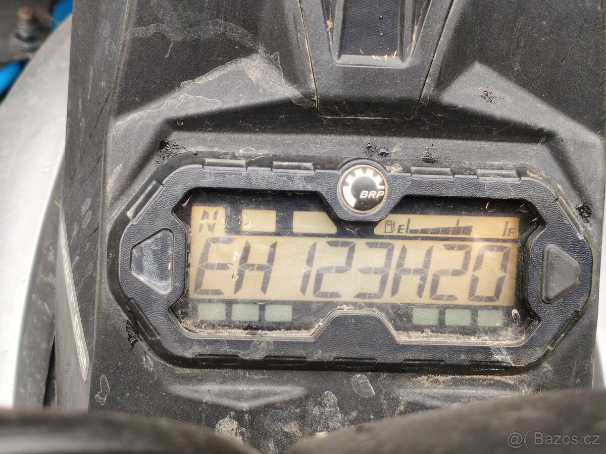 CAN-AM Renegade 1000 Xmr