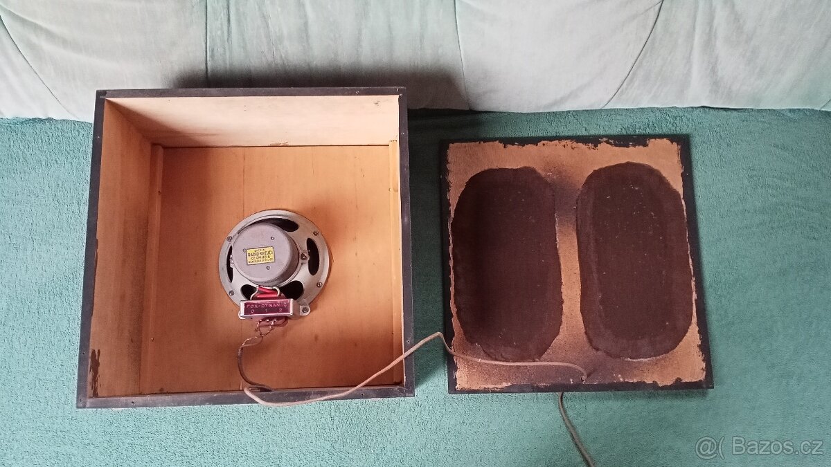 ZLEVNĚNO - STARÝ REPRODUKTOR - FIRMA KREJČÍ OLOMOUC cca 1930 - 5