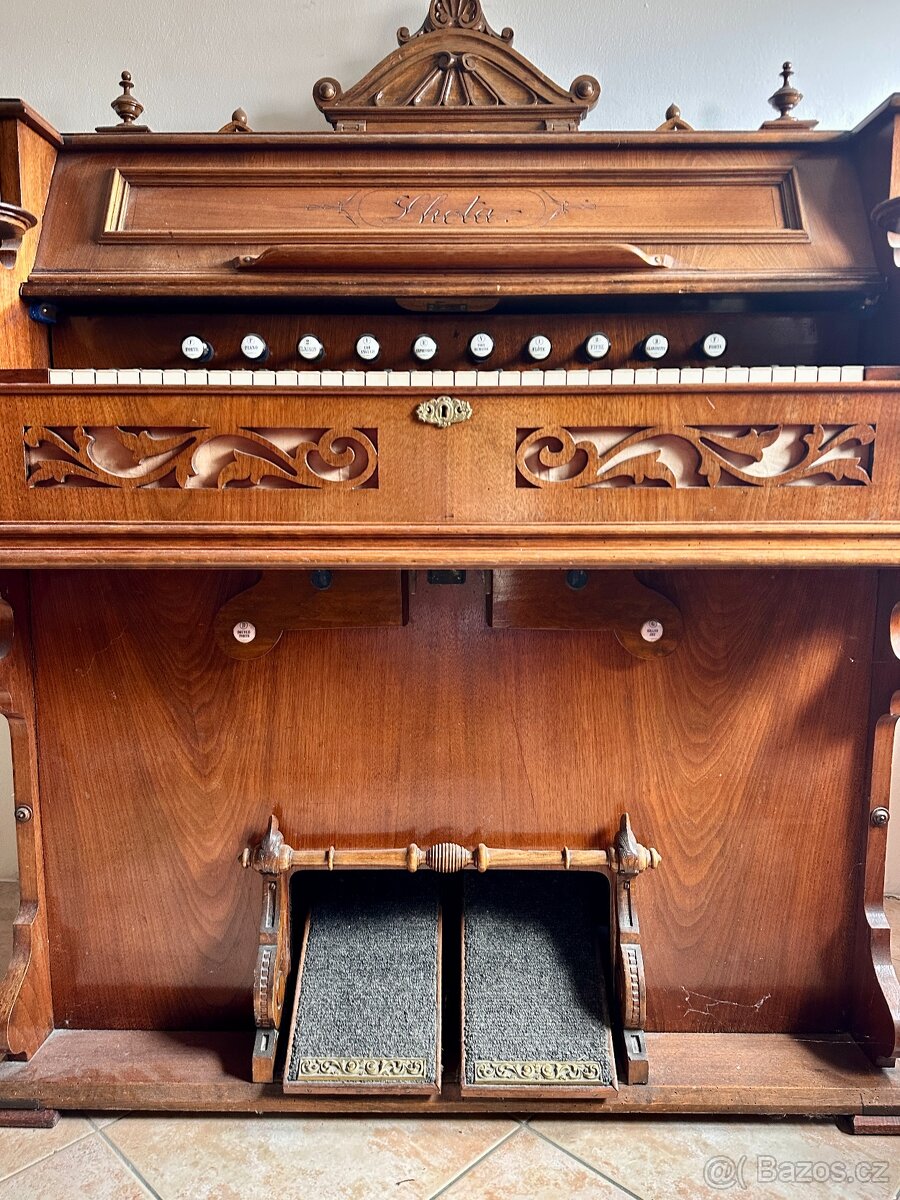 Historické šlapací harmonium Lhota, cca 1900 - 5