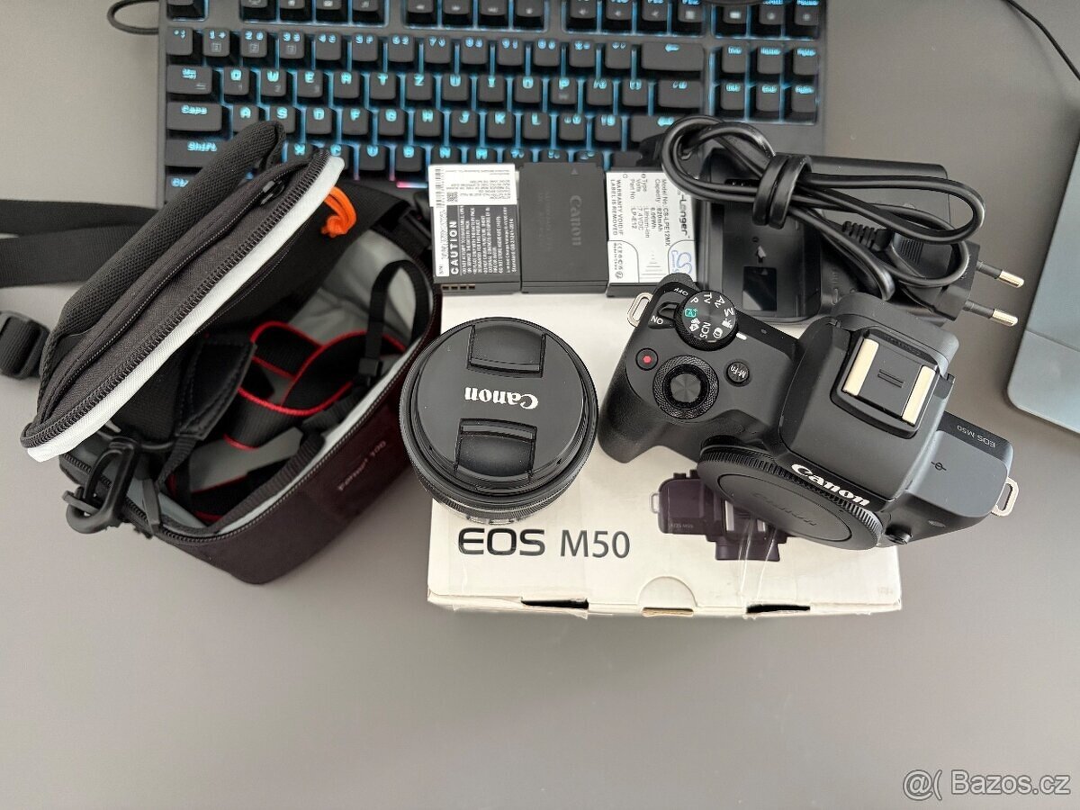Canon EOS M50 + 15-45 mm - 5