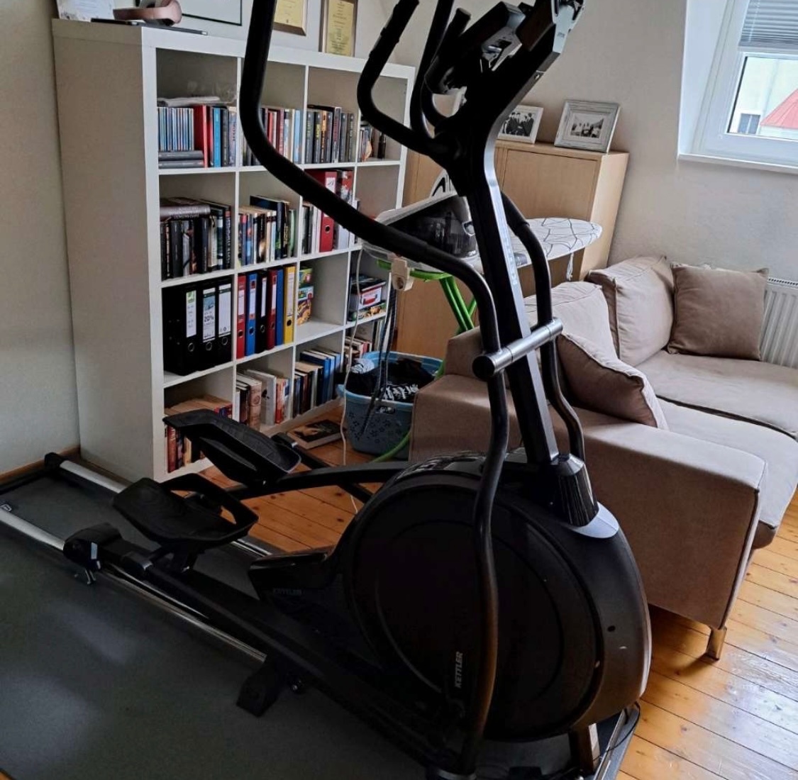 Orbitrek Kettler Skylon 4, elyptický trenažér - 5