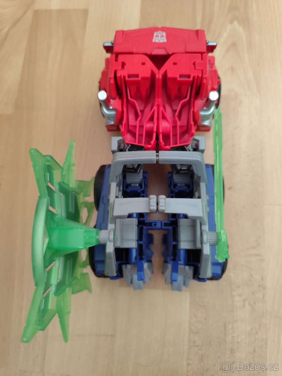 2v1 Transformers Optimus Prime se štítem - 5