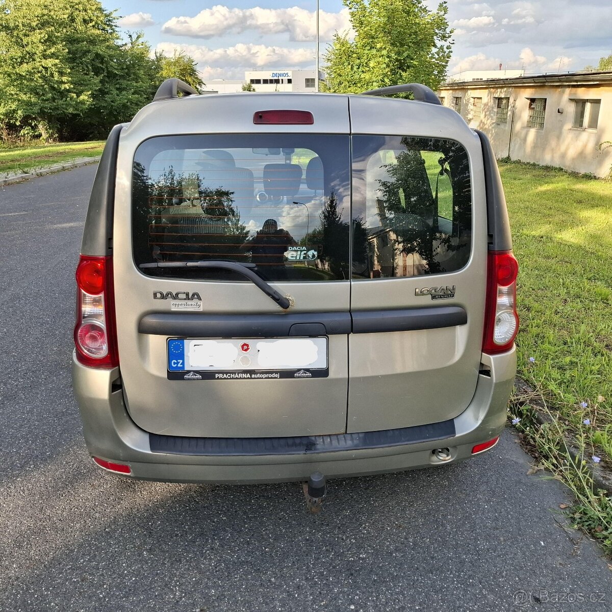 Dacia Logan 1,6 7míst, závěs, BA - 5