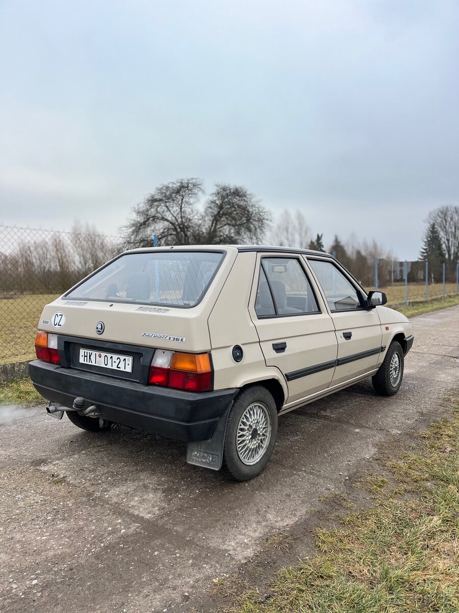Škoda favorit 136l - 5