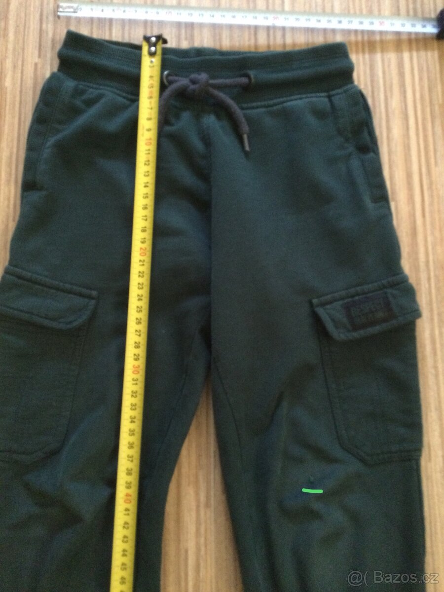 Tepláky vel. 110/116 a 122 - 5