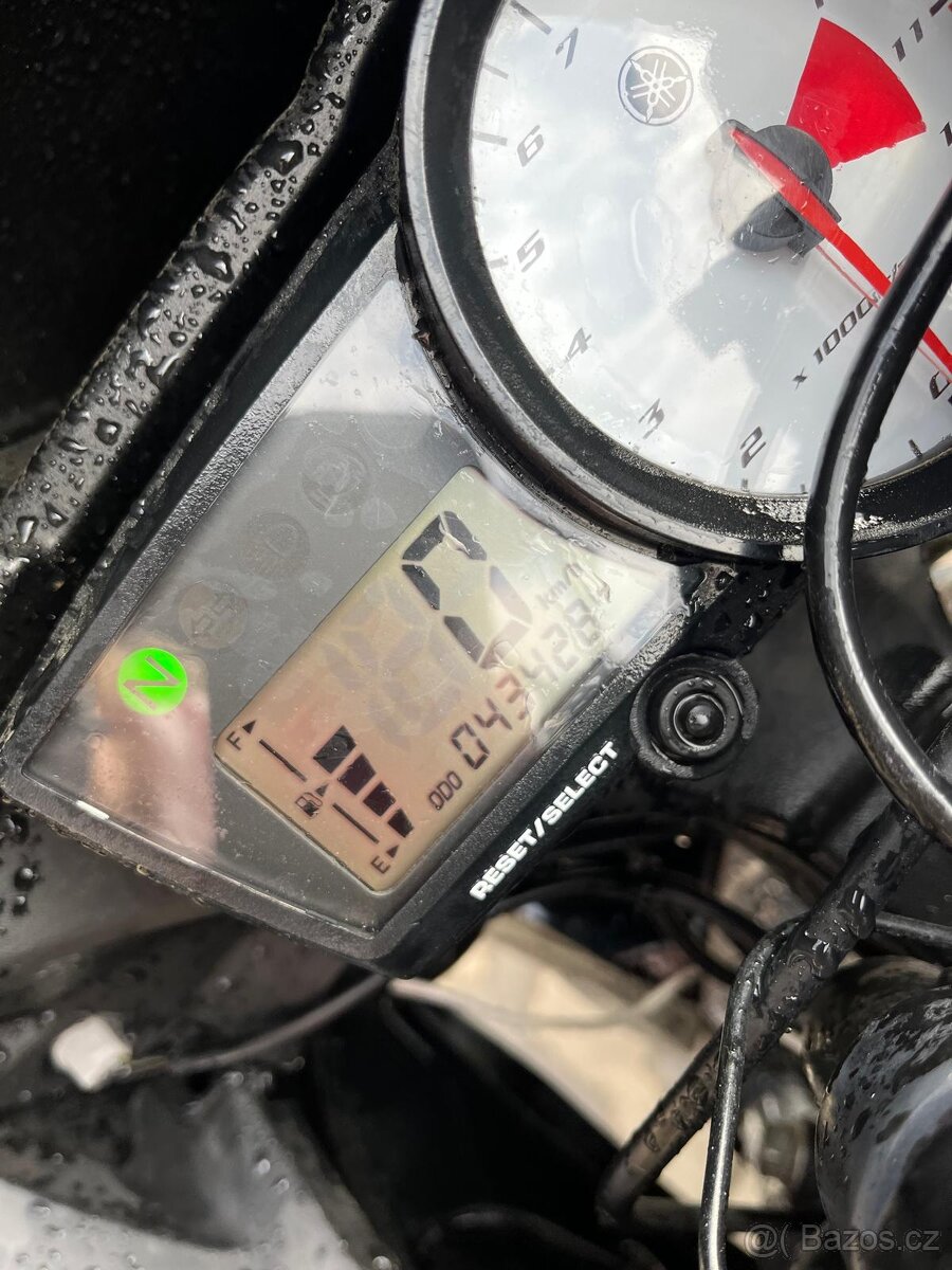 Yamaha yzf r125 - 5