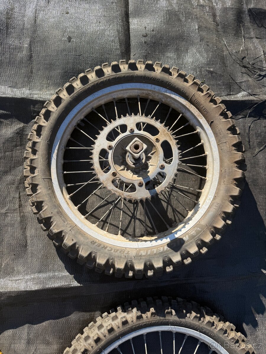 Husqvarna wr 125 kola