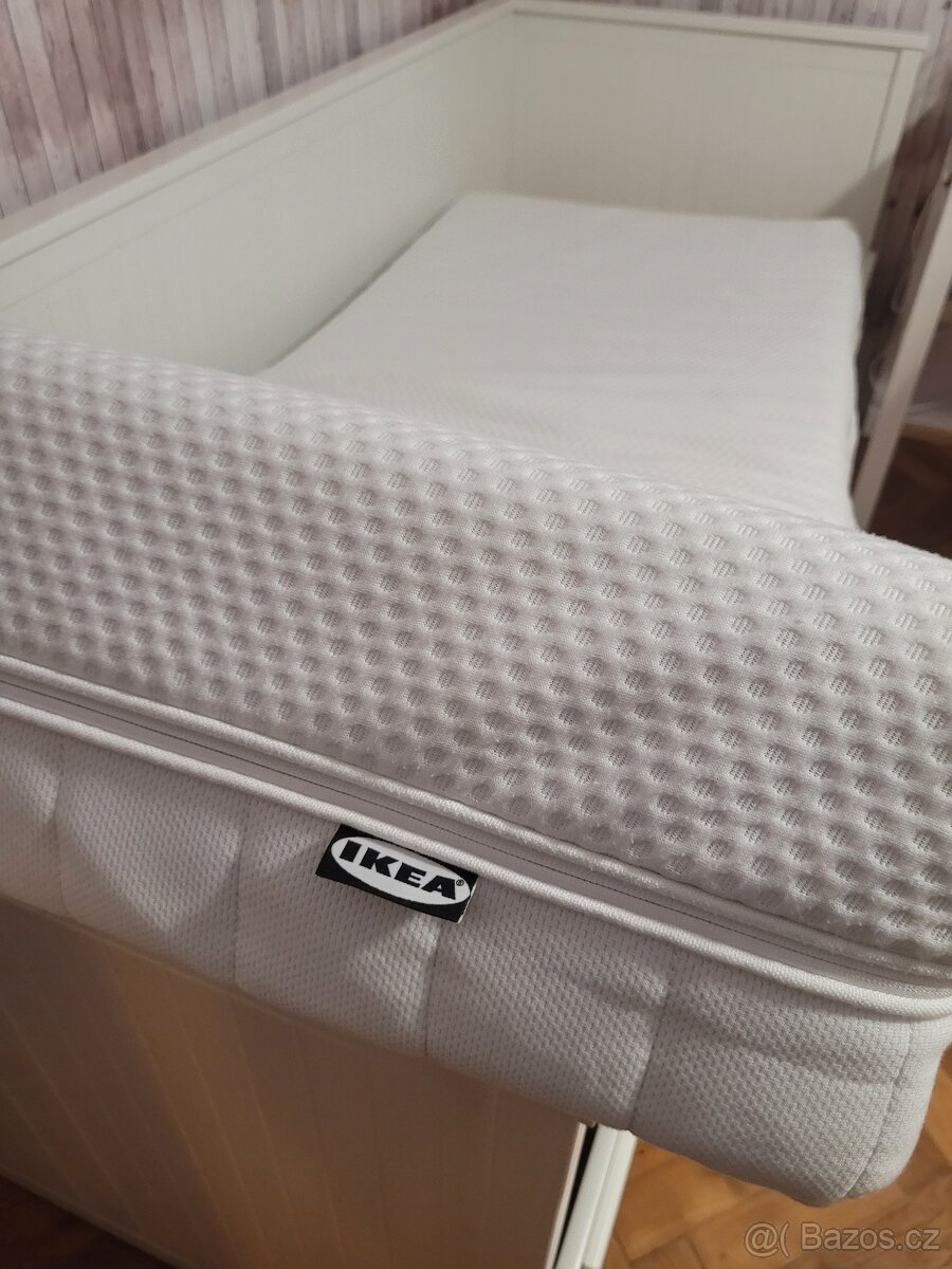 Rozkládací postel HEMNES s matrací AKREHAMN zn. IKEA - 5