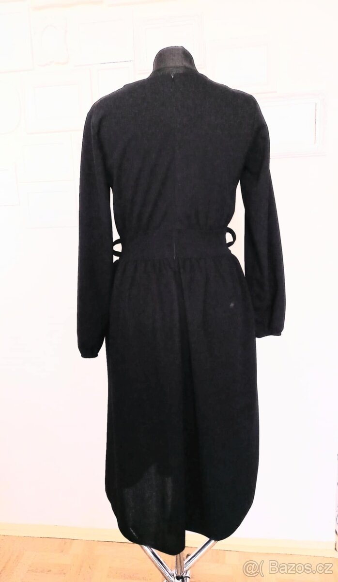 Černé midi šaty - 5