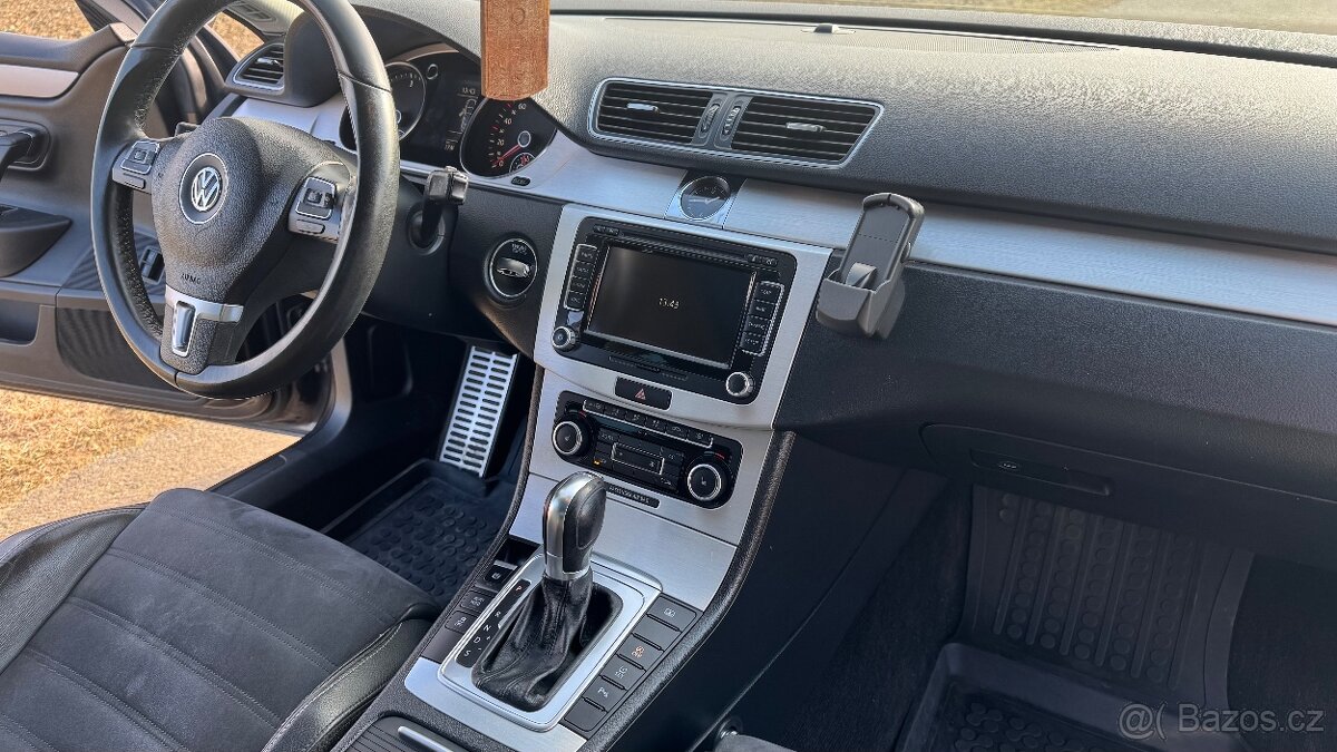 VW Passat CC - 5