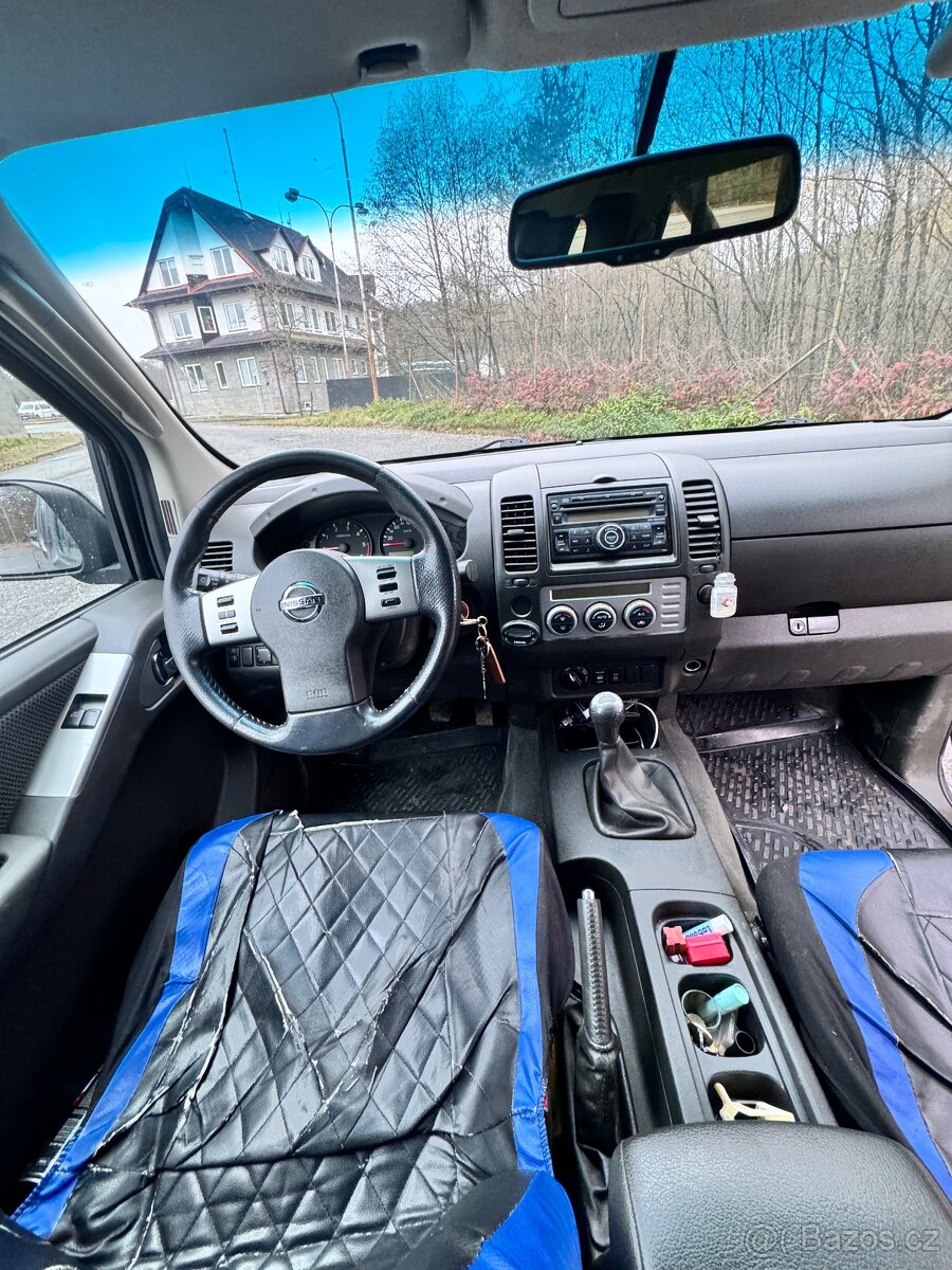 Nissan navara D40 - 108 000 km - 5