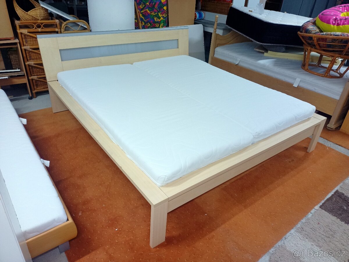 Prodám hezké letiště 180 x 200 cm - 5