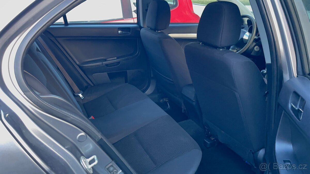 Mitsubishi Lancer 1.6 LPG/benzín 2016 - 5