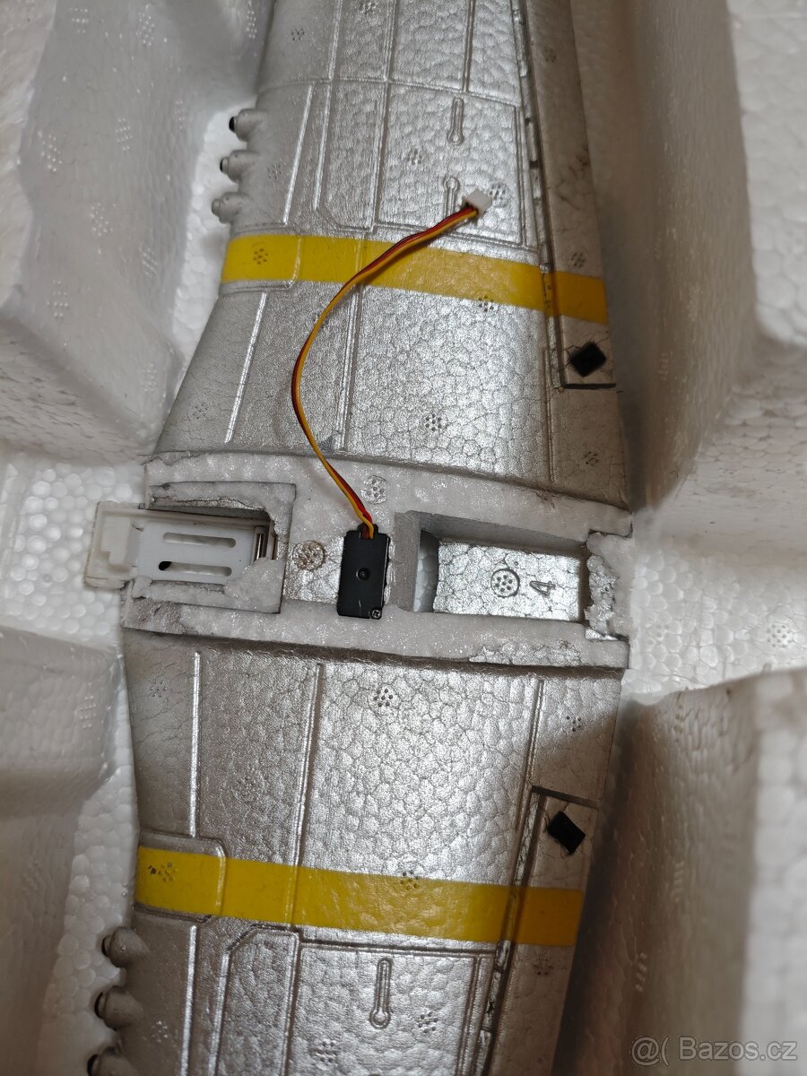 RC MUSTANG 400mm - 5