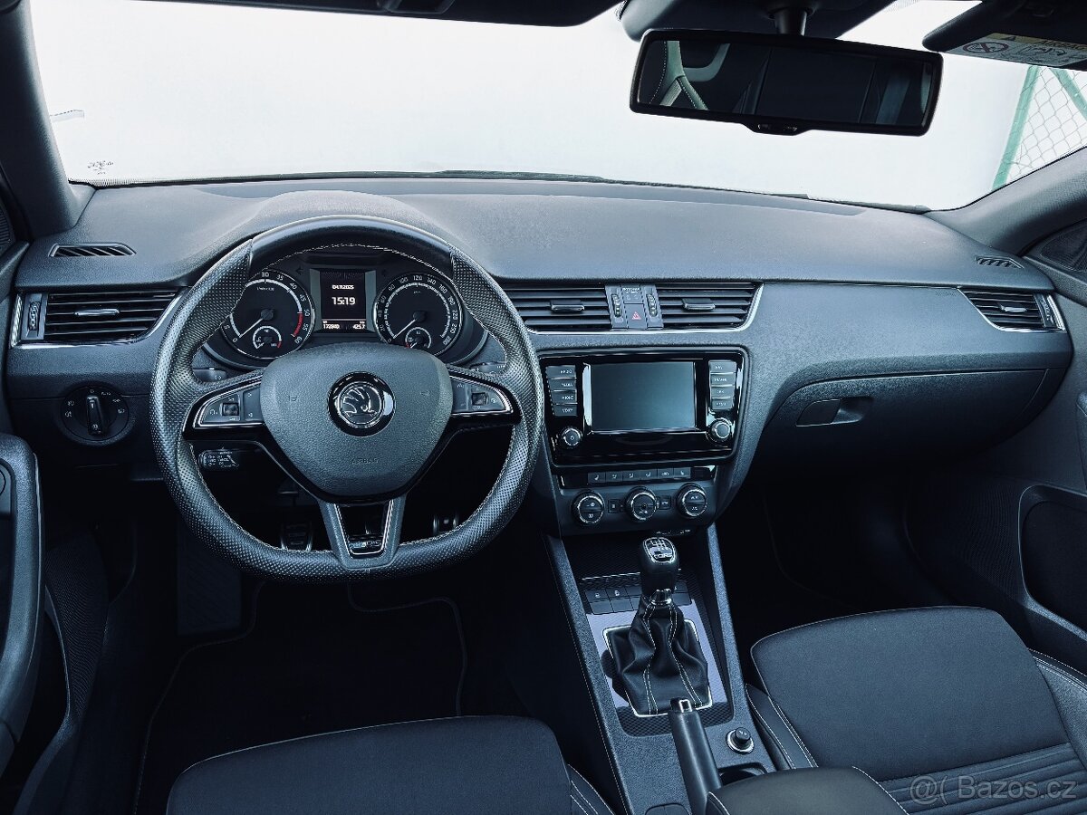ŠKODA OCTAVIA COMBI III 2.0TDI 135KW RS, WEBASTO, ACC - 5