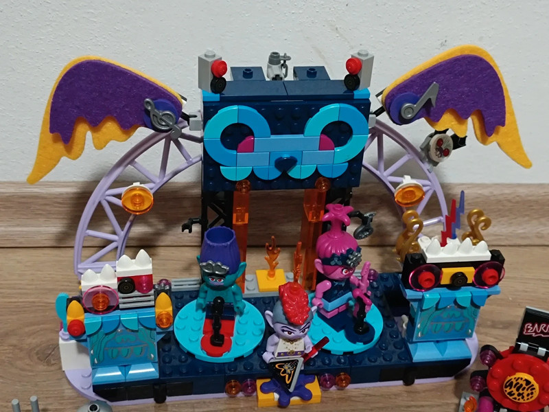 LEGO 41254 Trolls Trollové a rockový koncert - 5