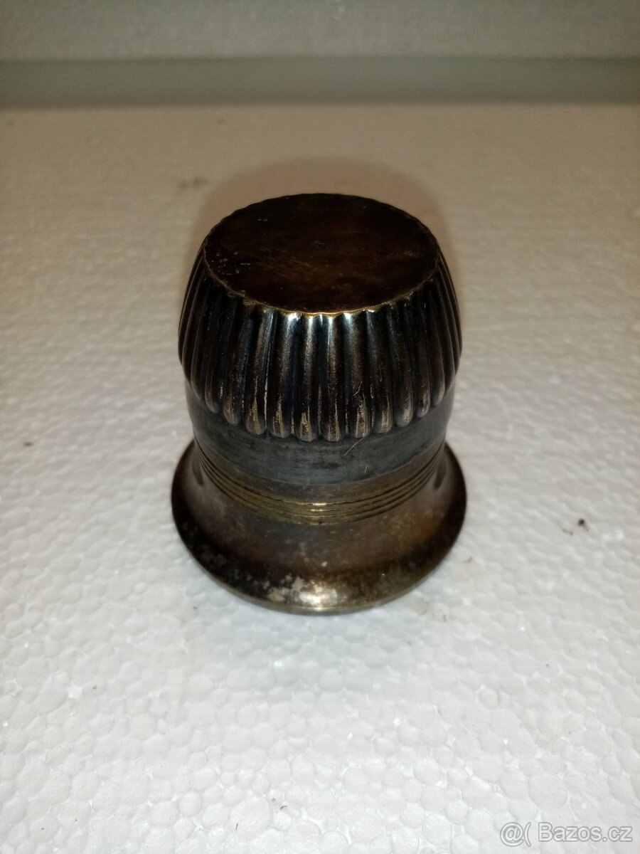 Dóza na tabák? značená - 5