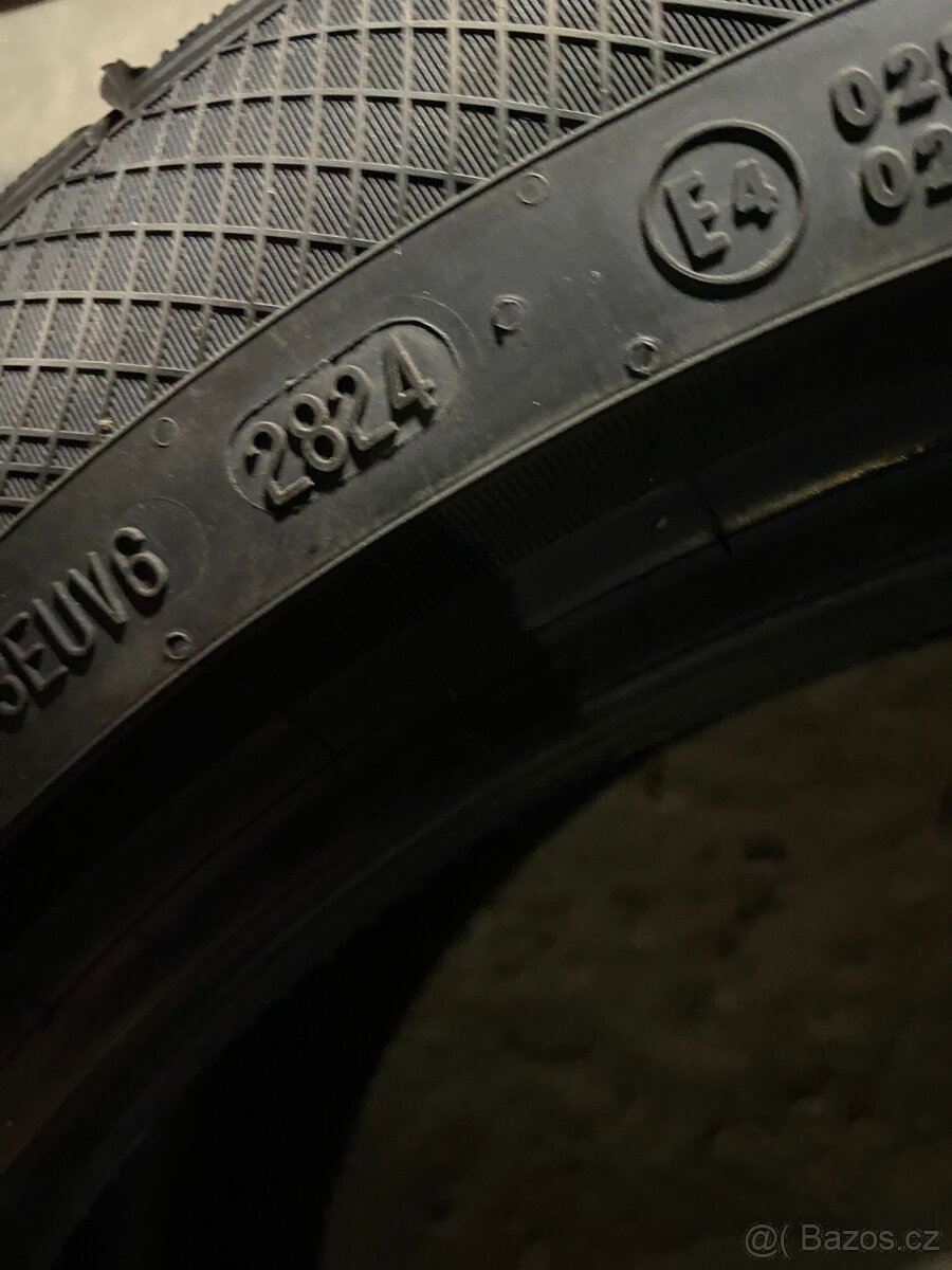 Zimní pneu 245/45 R18 100V Continental 7,5-8mm - 5