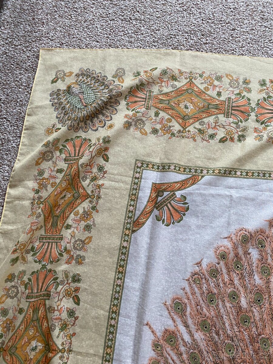 Nový dámský italský šátek s motivem páva - 120 x 120 cm - 5