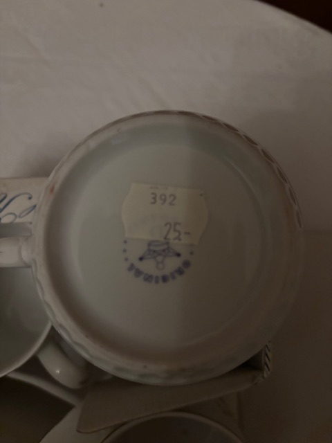 Karlovarský porcelán sada retro hrnků v originalní krabici - 5