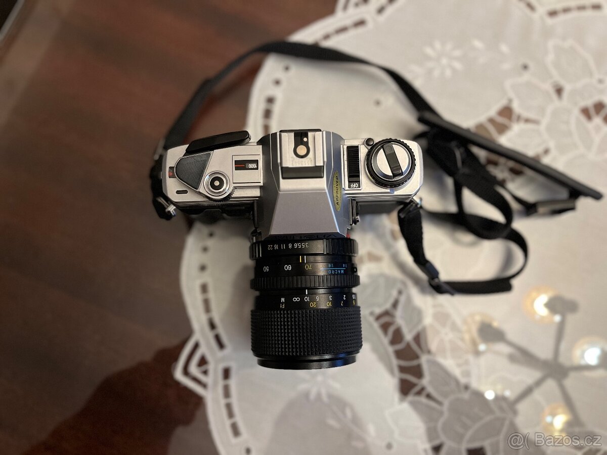 Minolta X-300 + Exakta 35-70mm f3.5-4.5 - 5