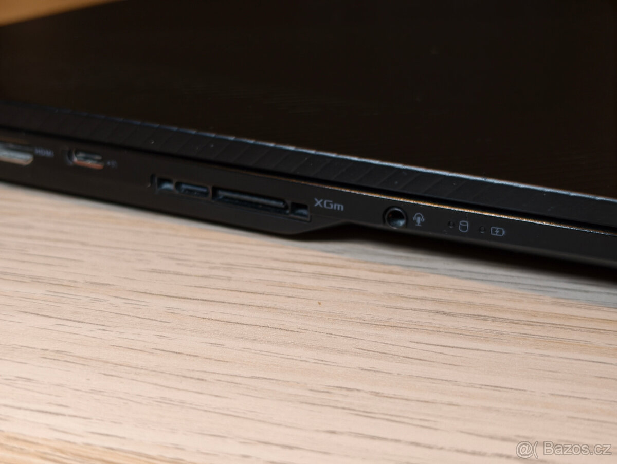 ASUS ROG Flow X16 (2023) 32GB/1TB - 5