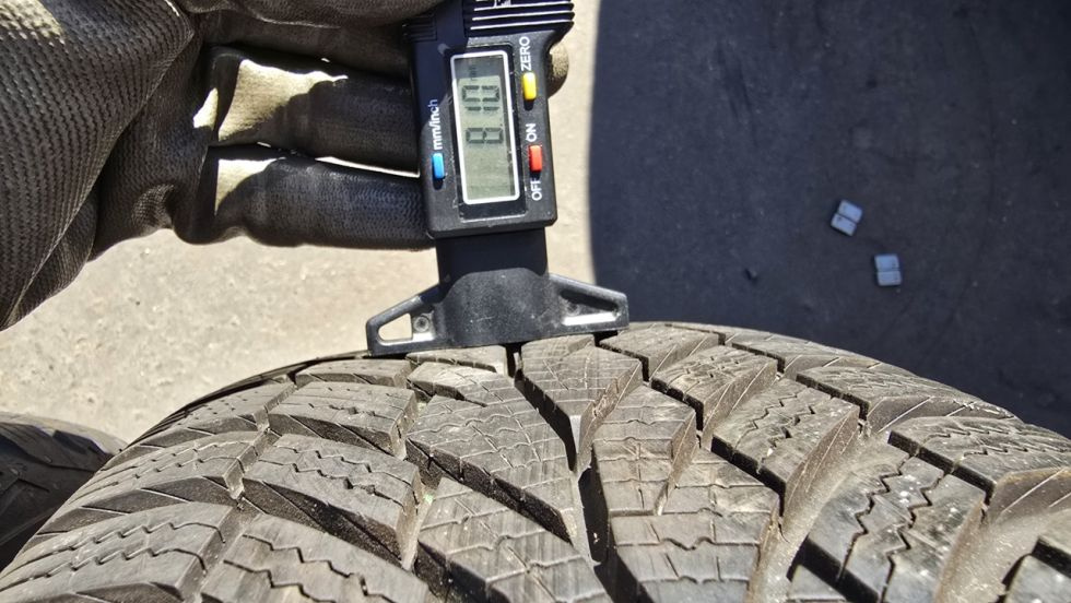 Zimní pneu 205/60R16 Continental - 5