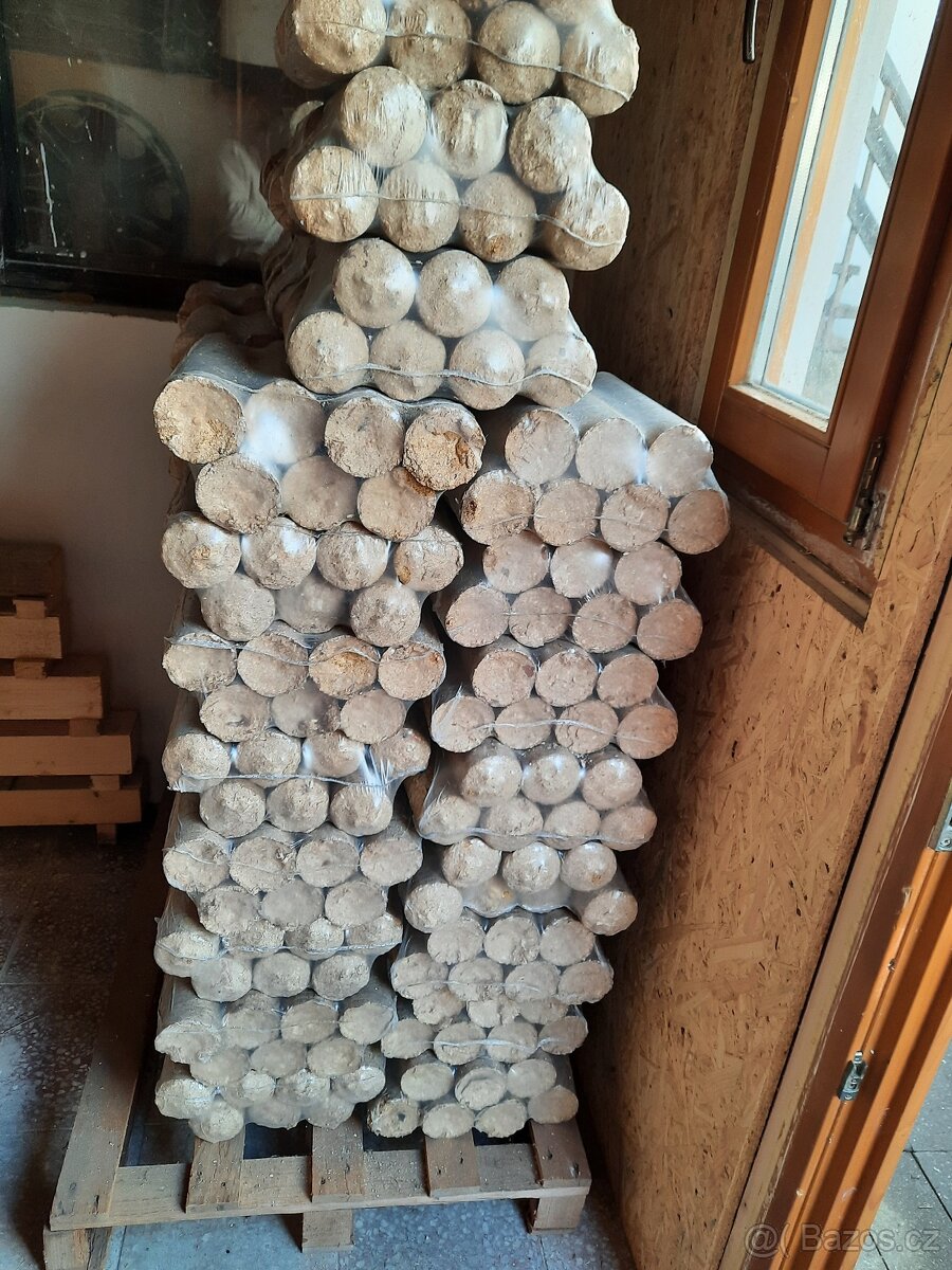 Dřevěné brikety - 5