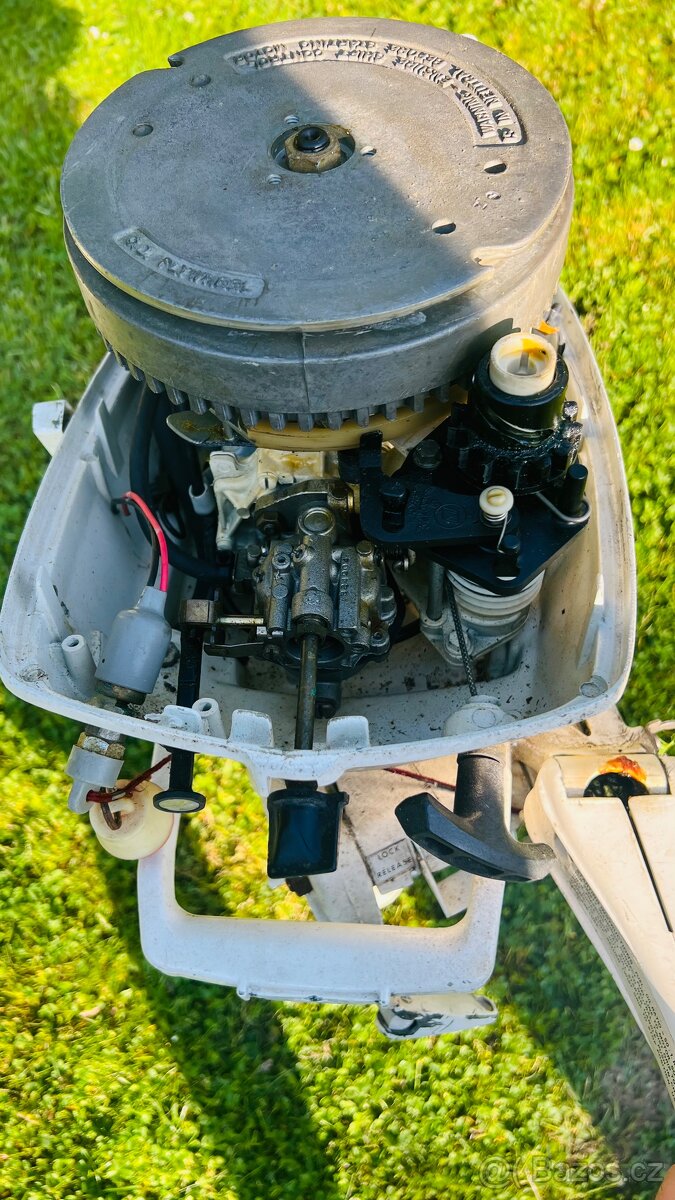 Lodní motor Johnson - 5