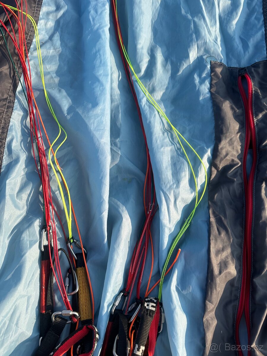 axis pluto 4 L 2020 paragliding - 5