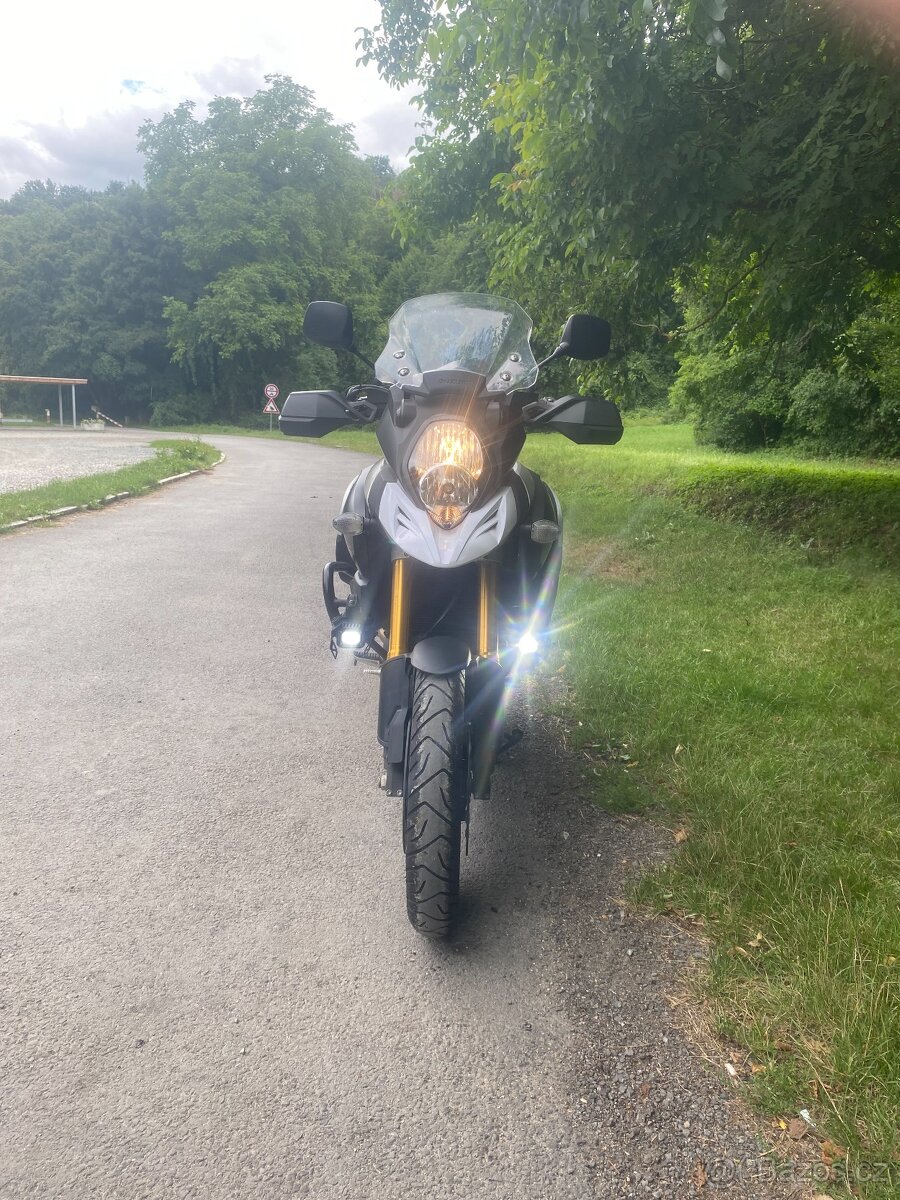 Suzuki V Strom 1000 DL