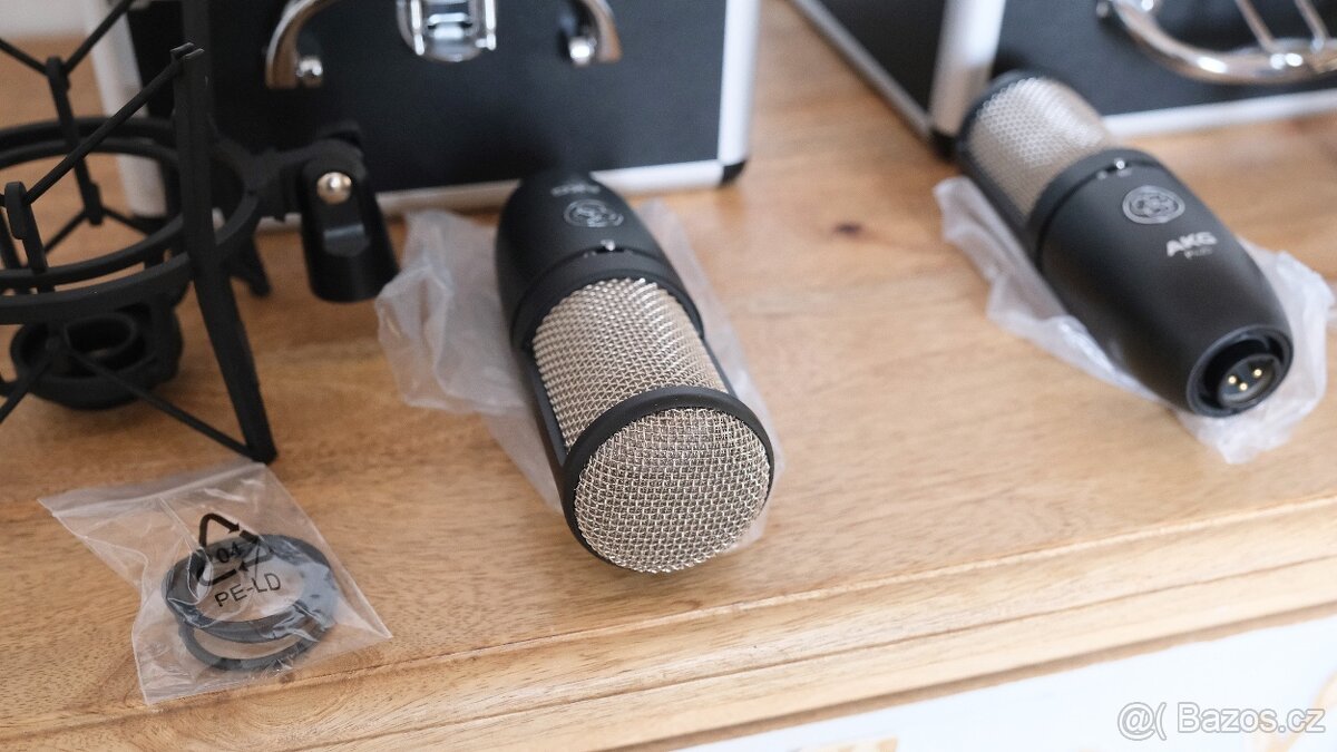 Velkomembránové kondenzátorové mikrofony AKG P420. - 5