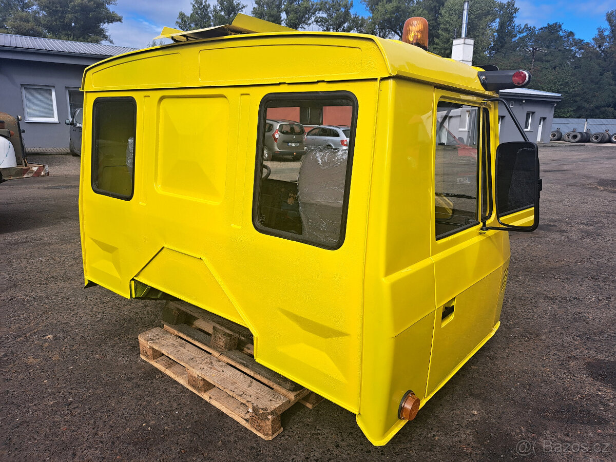 Kabina T815 T1 AD 28 G.O. - 5