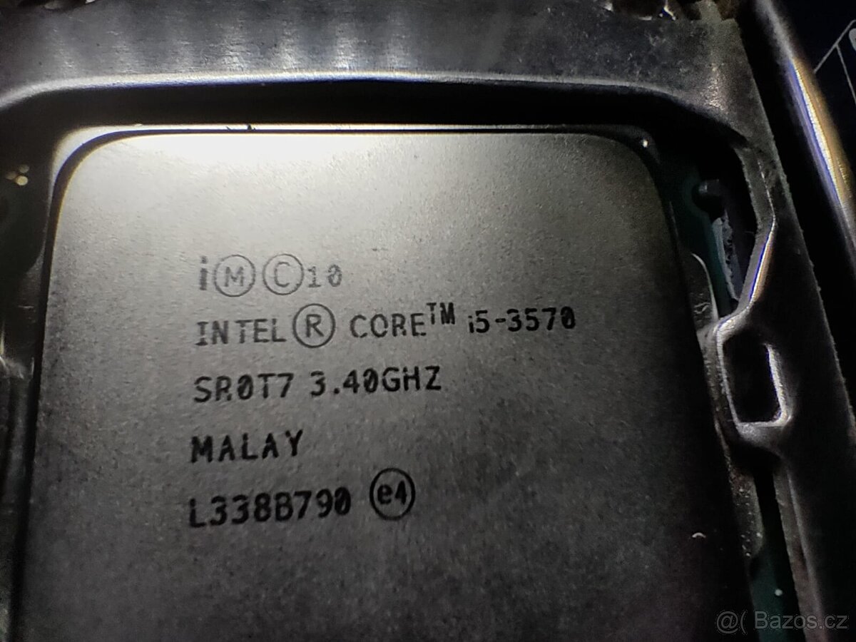 Základní deska motherboard Gigabyte GA-H77M-D3H + i5-3570 - 5