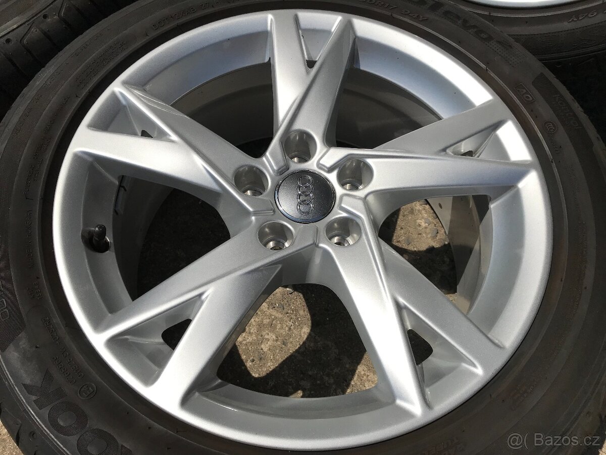 ORIGINAL ALU KOLA AUDI A4 B9 8W0 225/50/17 - 5
