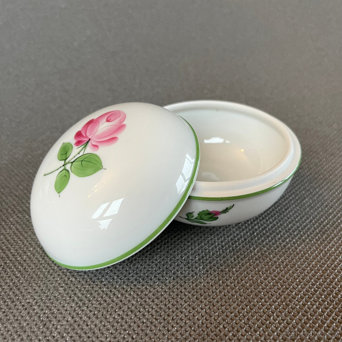 Vídeň Dóza s víkem Růže 8 cm, Augarten Wien - 5