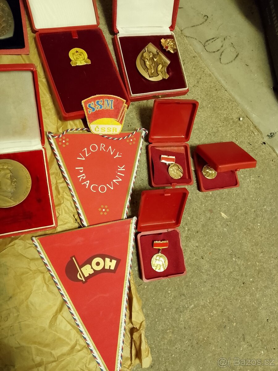 Různé medaile - 5
