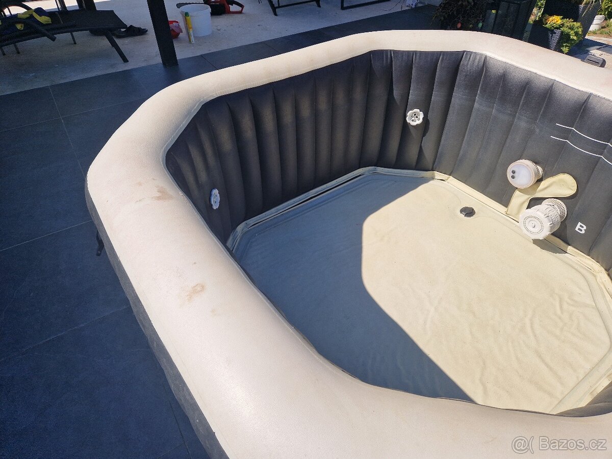 Vířivka Intex pure spa - 5