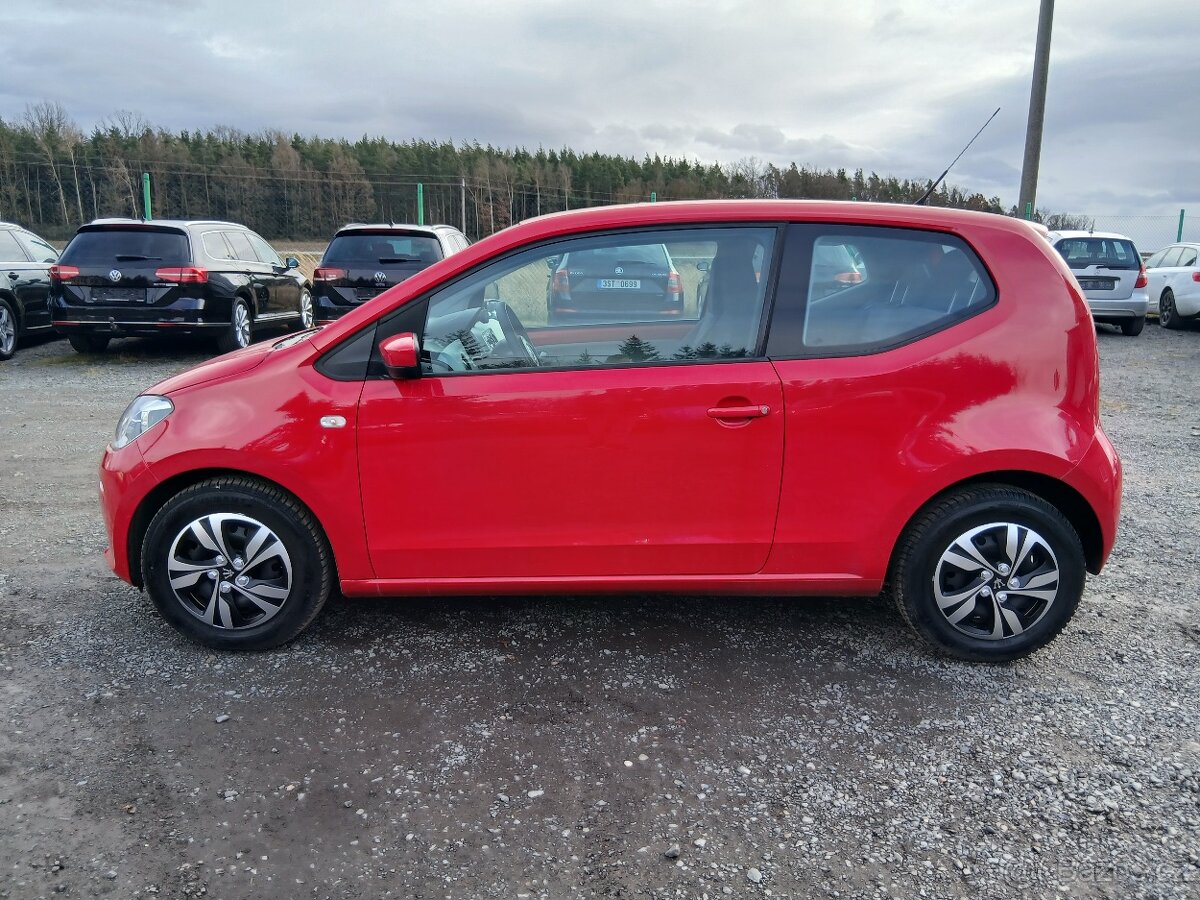 Volkswagen up 1.0, 44 kW, 2012 - 5
