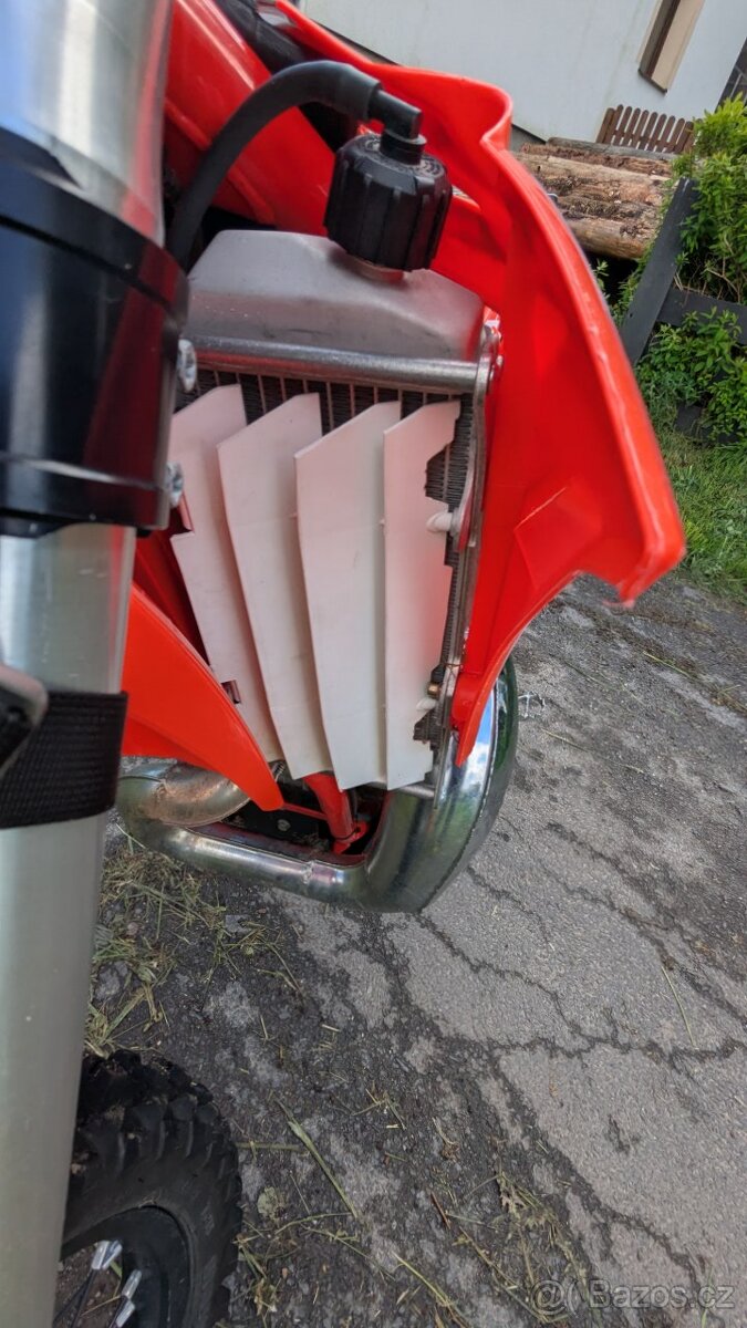Beta Xtrainer 300 – r.v. 2018, pouze 65 mth, ideální pro men