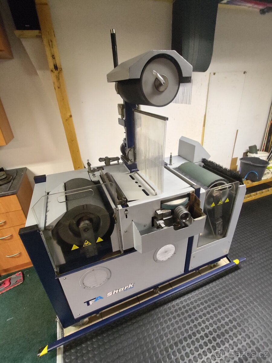 Stroj na broušení lyží TFA Shark 340 - 5