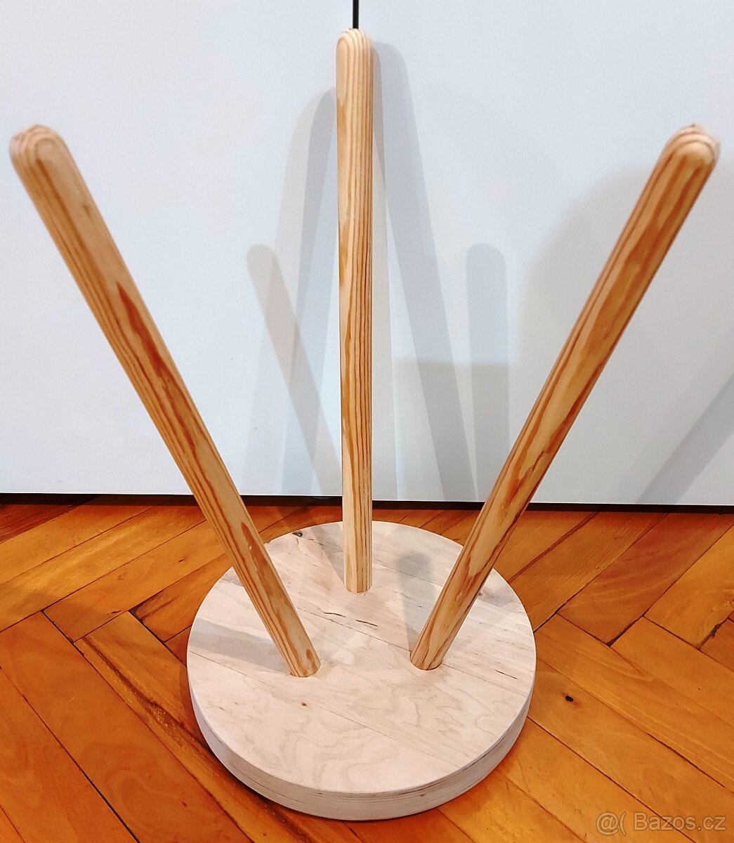 Květinový stolek na trojnožce, - 5