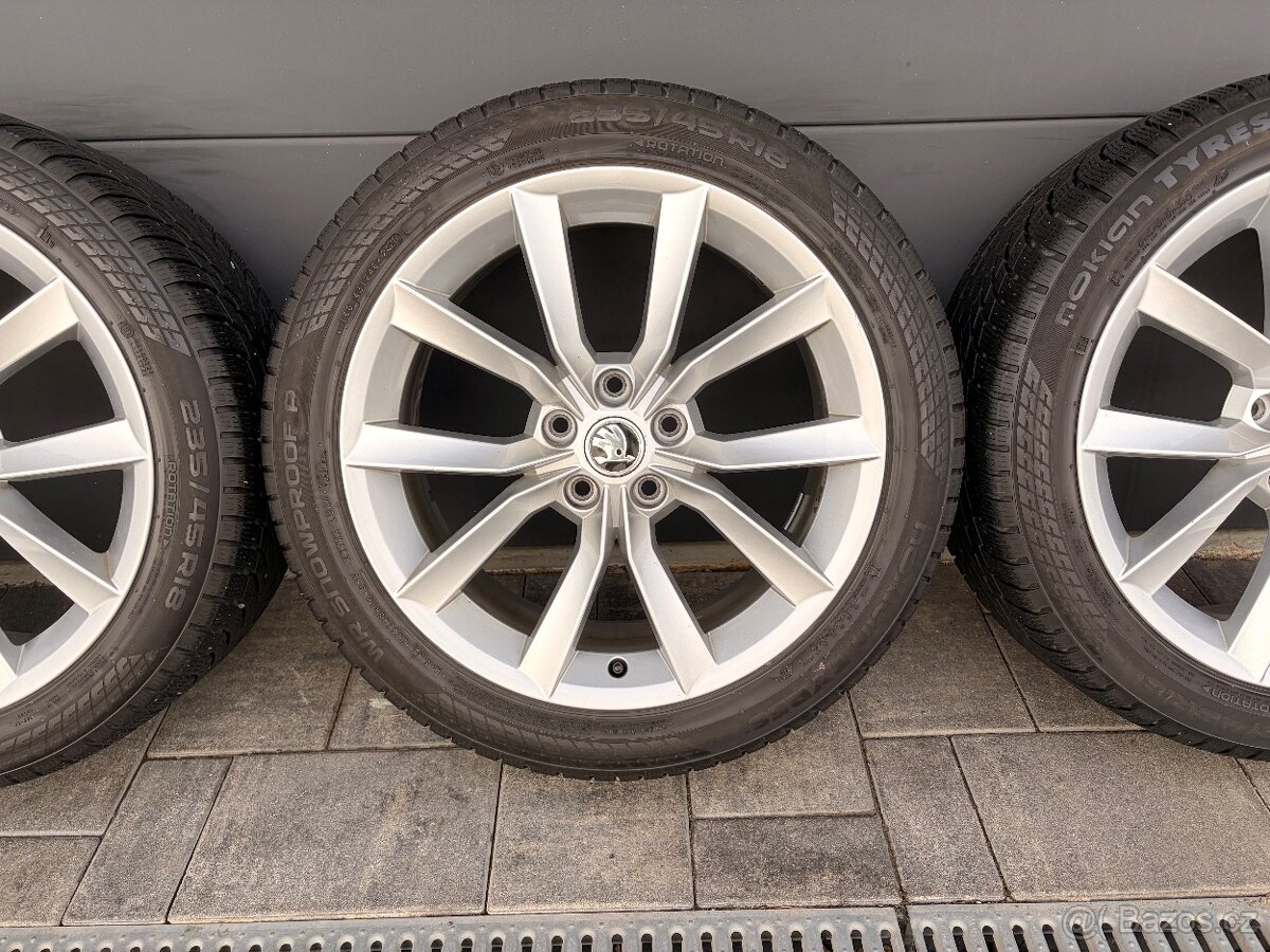Originál zimní Škoda Superb 235/45 r18 Nokian - 5