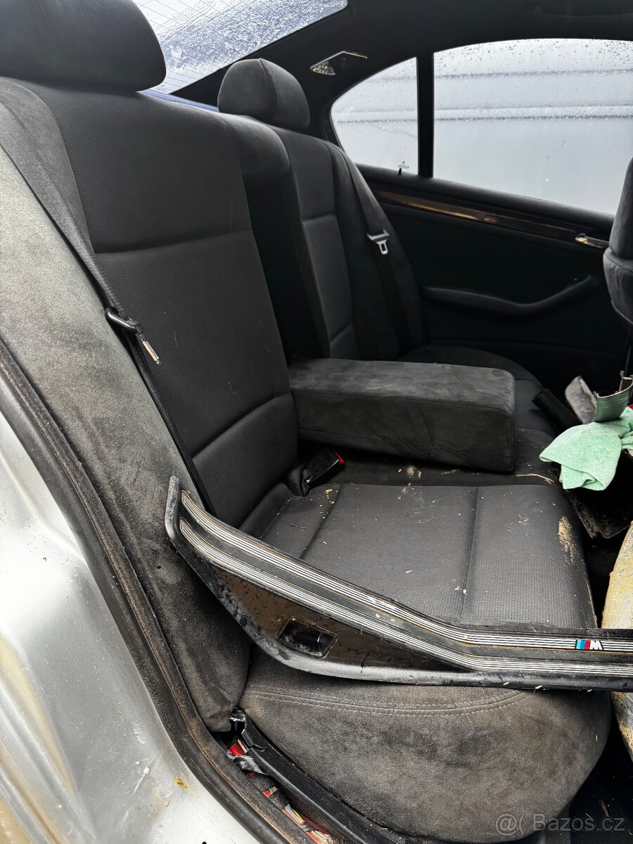 Bmw e46 sedan sport interiér - 5