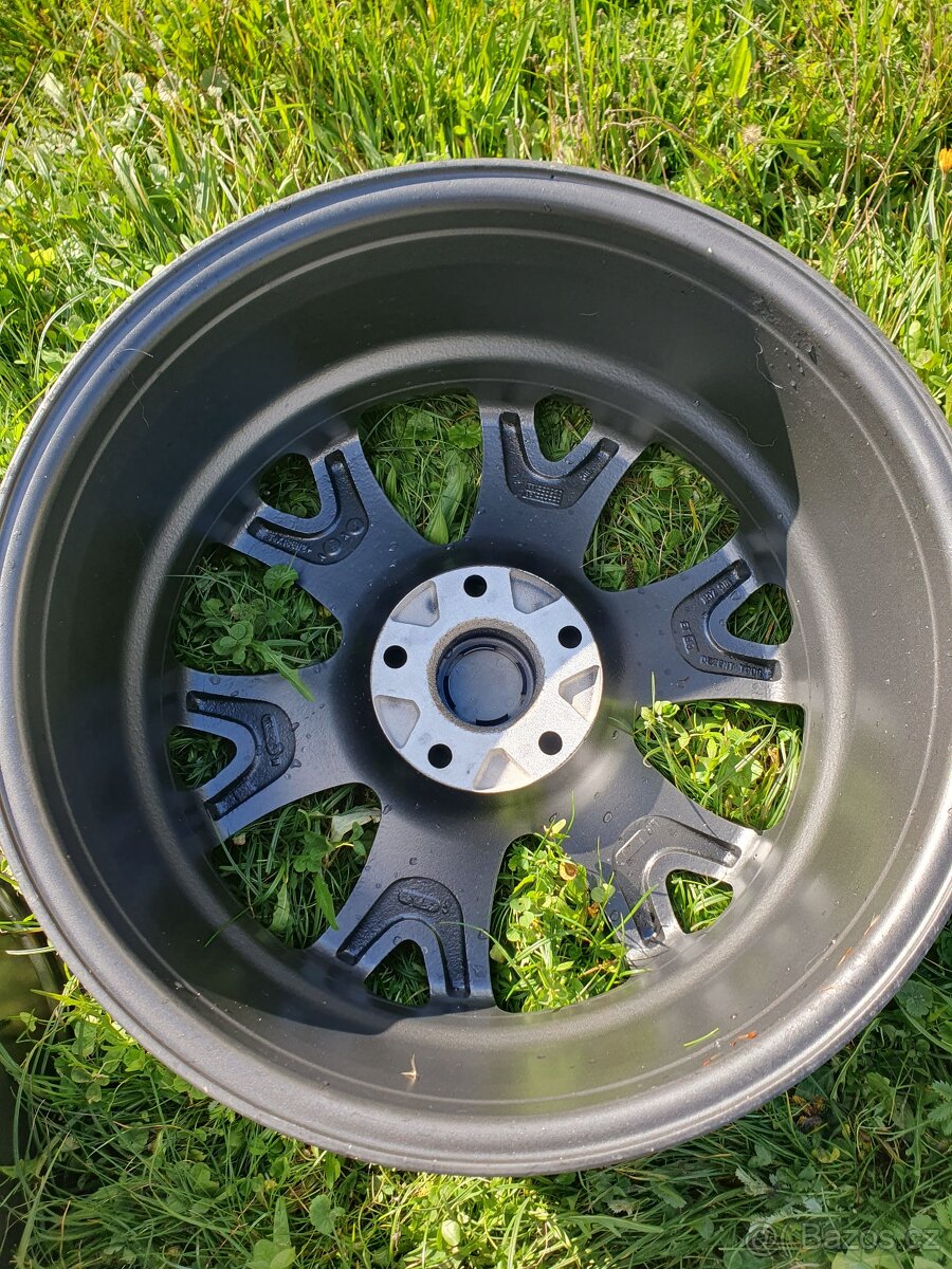 alu kola 5x120 R18 - 5