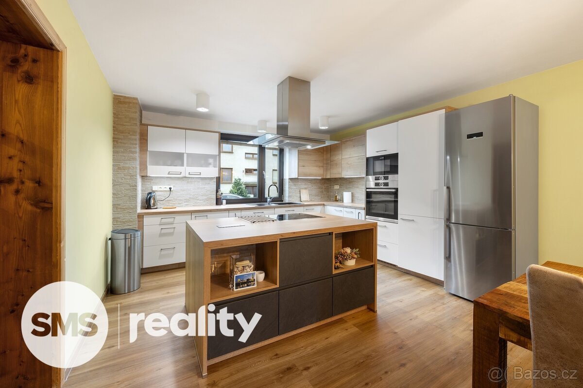 Prodej rodinného domu 170 m², s pozemkem 850 m² v Dolních Du - 5