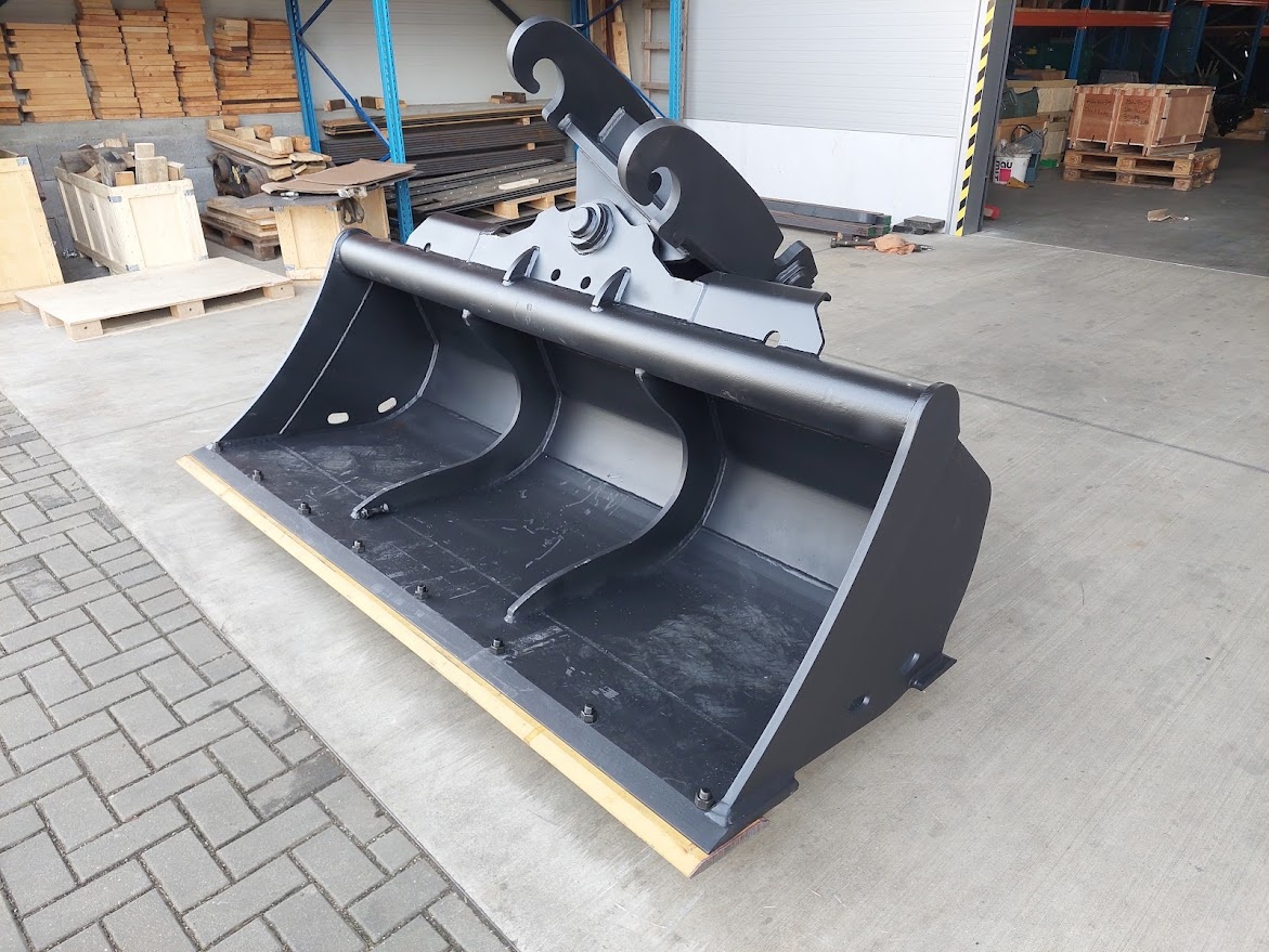 Hydraulická svahovka 200cm 20-25 tun verachtert CW40 skladem - 5