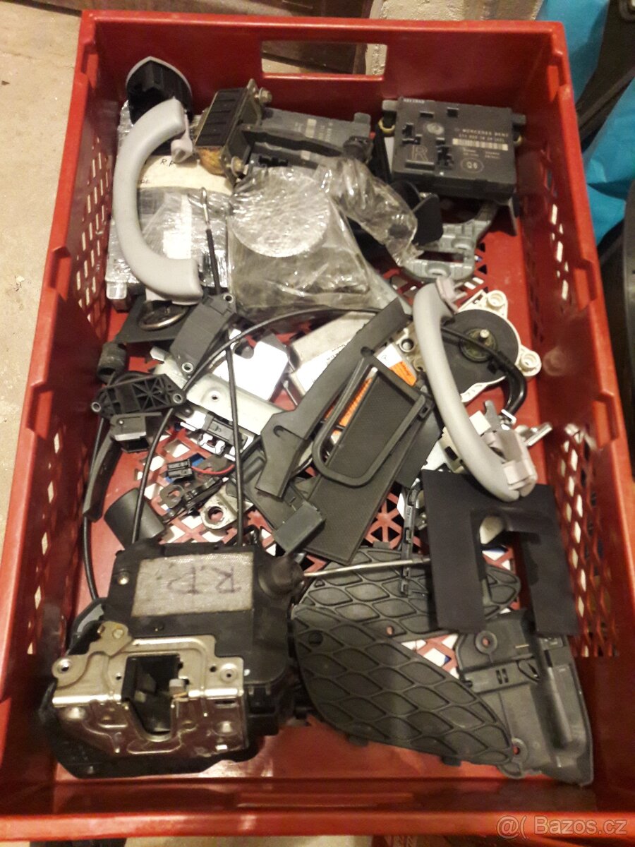 Mercedes e211 radici paka automat výbava classic - 5